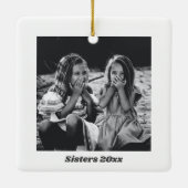 Zusters Eenvoudige Moderne Minimalistische Foto Ke Keramisch Ornament (Achterkant)