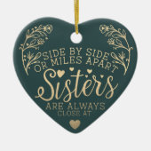 Zusters verbonden op hartfoto Keepomwille Green Keramisch Ornament (Voorkant)