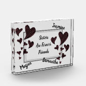 Zusters zijn altijd vrienden in het Rode Geest Ver Fotoblokken (Links)