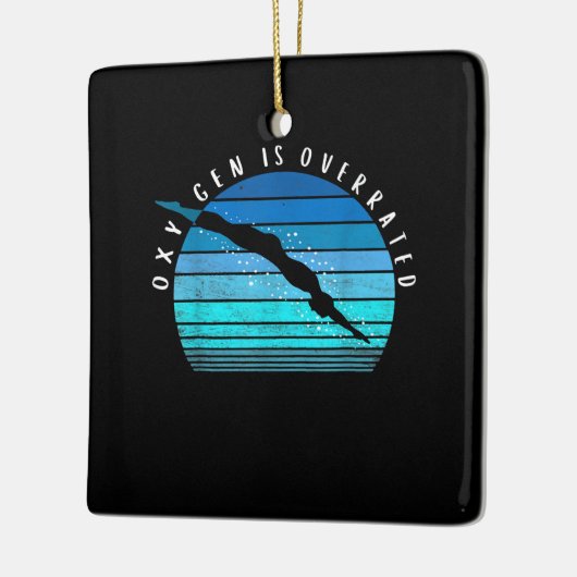 Zuurstof heeft een overwaardering van de zwembaart keramisch ornament (Links)