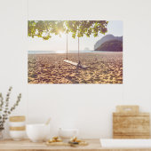 Zwaaien op de strand bij zonsondergang poster (Keuken)