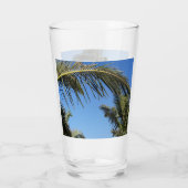 Zwaaiende palmboom onder een heldere hemel glas (Achterkant)