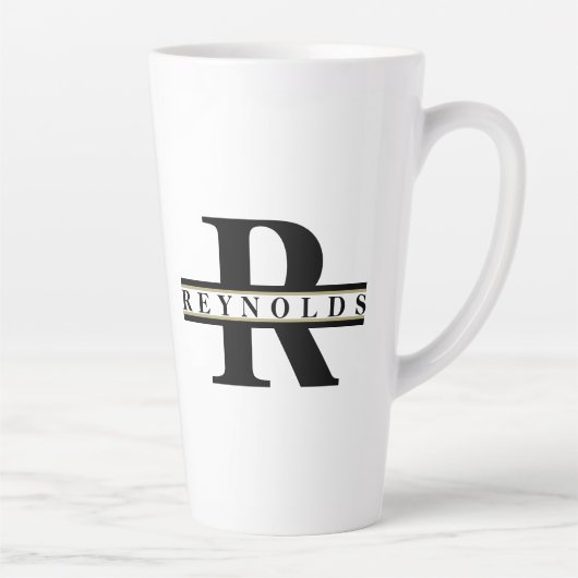 Zwaar gebold monogram en naam zwart/goud ID613 Latte Mok (Rechts)