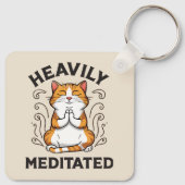 Zwaar gemediteerde grappige yoga sleutelhanger (Achterkant)