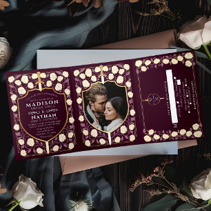 Zwaard & Schild Middeleeuwse Fantasie Bruiloft Roo Drieluik Uitnodiging