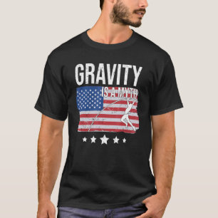 Zwaartekracht is een Mythe American Flag Pole Vaul T-shirt