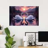 Zwanen onder de Maan van de Liefde Poster (Thuiskantoor)