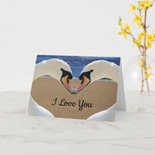 Zwanen vormen een hart "Ik hou van je" Kaart (Gele Bloem)