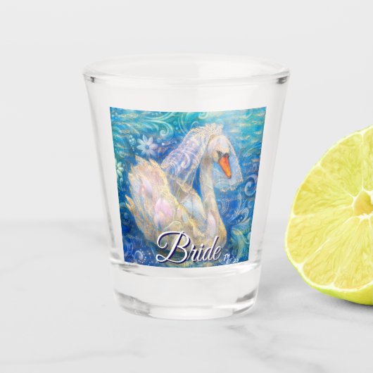 Zwanenbruid w / sluier op Water Blauw Wit Geperson Shot Glas (Voorkant)