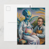 Zwanger buitenaards wezen met vleugels in tarwevel briefkaart (Voorkant / Achterkant)