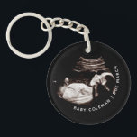 Zwangerschap Aankondiging Sonogram New Arrival Fot Sleutelhanger<br><div class="desc">Upload uw sonogram afbeelding en personaliseer uw vervaldatum en naam</div>