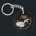 Zwangerschap Aankondiging Sonogram New Arrival Fot Sleutelhanger<br><div class="desc">Upload uw sonogram afbeelding en personaliseer uw vervaldatum en naam</div>