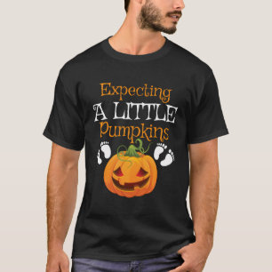 Zwangerschap bij de halloween moeder verwacht wein t-shirt