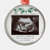 Zwangerschap met kerstmis Ultrasound Foto Grandma Metalen Ornament (Voorkant)