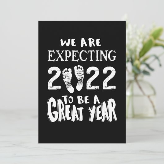 Zwangerschapsuitkondiging 2022 verwachten we aankondiging (Staand voorkant)
