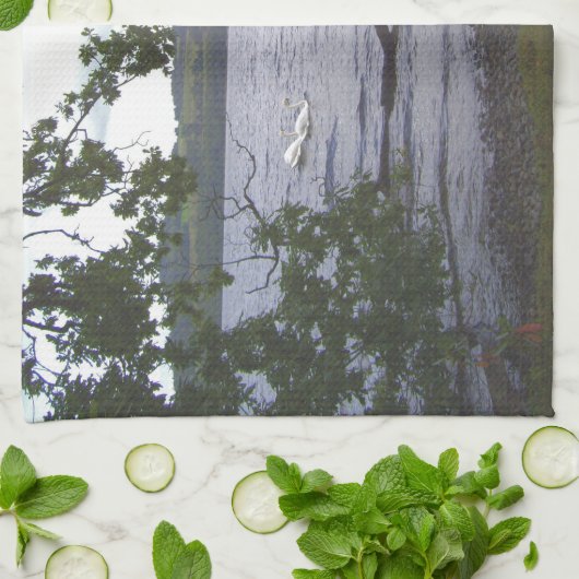 Zwans op Loch Lomond Theedoek (Gevouwen)