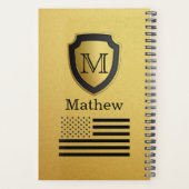 Zwar Schild USA Vlag Monogram Naam Mannelijk Planner (Achterkant)