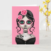 Zware dag van het dode meisje op roze kaart (Gele Bloem)