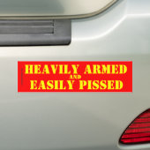 ZWARE GEWAPEN EN GEMAKKELIJK GEPISSEERD BUMPERSTICKER (Op auto)
