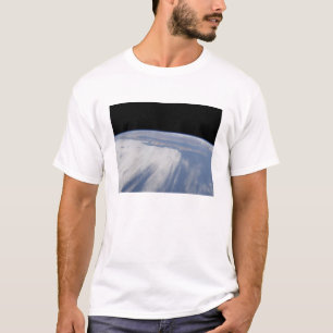 Zware wolkenkap over de Stille Oceaan T-shirt