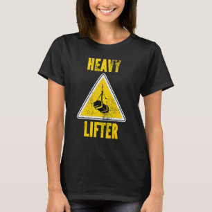 Zware zwevende sportbeoefening Krachtige poodij T-shirt