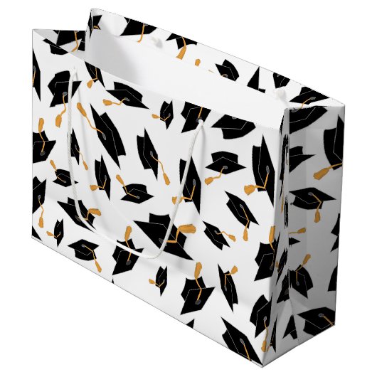 Zwart Afstuderen Petten Patroon op wit Groot Cadeauzakje (Voorkant Gekanteld)