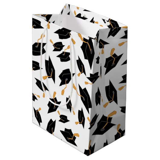 Zwart Afstuderen Petten Patroon op wit Medium Cadeauzakje (Achterkant Gekanteld)