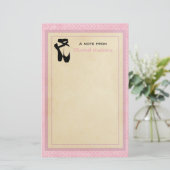 Zwart Ballet Schoenen En Pointe Op Roze Polka Dots Briefpapier (Staand voorkant)