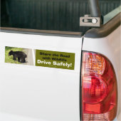 Zwart Beer Cub Wildlife Supporter Bumpersticker (Op Truck)