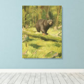 Zwart Beer dat op een boomstam steekt Canvas Afdruk (Insitu (Houten vloer))
