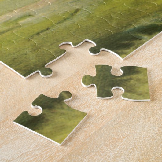 Zwart Beer dat op een boomstam steekt Legpuzzel (Zijkant)