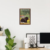 Zwart Beer in de bosbouw - Dawson, Alaska Poster (Thuiskantoor)