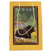 Zwart Beer in de bosbouw - Seward, Alaska Medium Cadeauzakje (Voorkant)