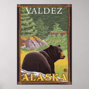 Zwart Beer in de bosbouw - Valdez, Alaska Poster