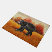 Zwart Beer in Herfstbos Deurmat (Schuin)