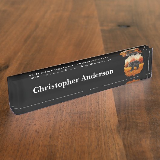 Zwart Beer in Herfstbos Naambordje (Zijkant)