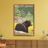 Zwart Beer in het bos - Mount Adams, Washington Canvas Afdruk (Insitu (Woonkamer))