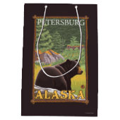 Zwart Beer in het bos - Petersburg, Alaska Medium Cadeauzakje (Achterkant)