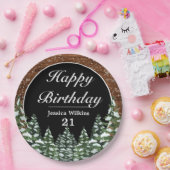 Zwart besneeuwd hout & bosden Gelukkige Verjaardag Papieren Bordje (Feest)