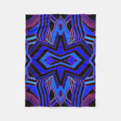 Zwart blauw en roze geometrisch patroon fleece deken (Voorkant)