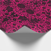   zwart bloemenpatroon op neon cadeaupapier (Hoek)