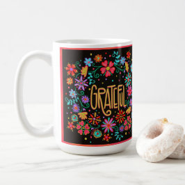 zwart bloemig geïnspireerd dankbaar koffiemok