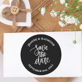Zwart Borstel Lettered Custom Wedding Sla de datum Ronde Sticker