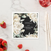 Zwart botanisch groen eenvoudige winter bruiloft servet (Insitu)