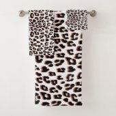 Zwart bruin en wit luipaardprint bad handdoek (Insitu)