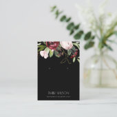 ZWART BURGUNDY PROTEA FLORAL EARRING DISPLAY VISITEKAARTJE (Staand voorkant)