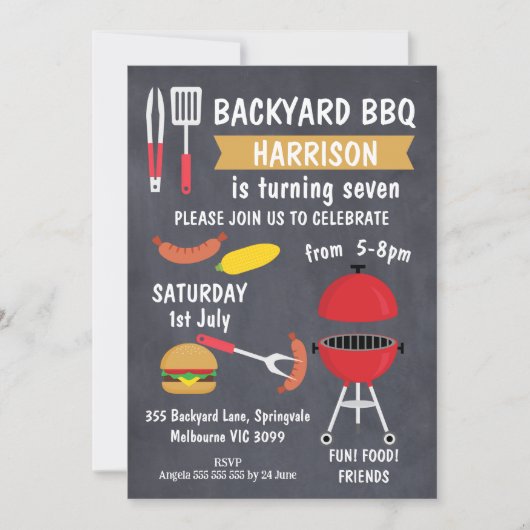 Zwart Chalkboard Achtertuin BBQ Verjaardag Uitnodi Kaart (Voorkant)
