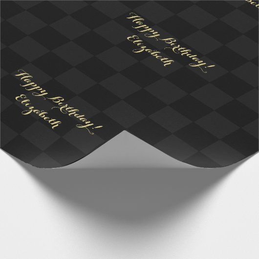 Zwart Check Patroon Modern Custom Faux Gold Script Cadeaupapier (Hoek)