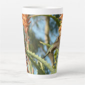 Zwart-Chinese Hummingbird in vlucht Latte Mok (Voorkant)