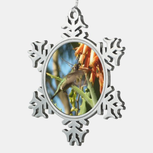 Zwart-Chinese Hummingbird in vlucht Tin Sneeuwvlok Ornament (Rechts)